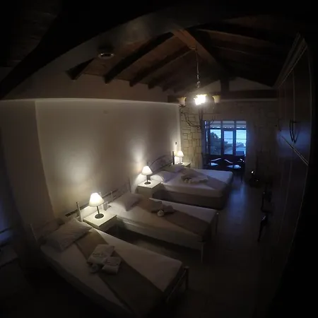 Pasha Port & Restaurant 3*