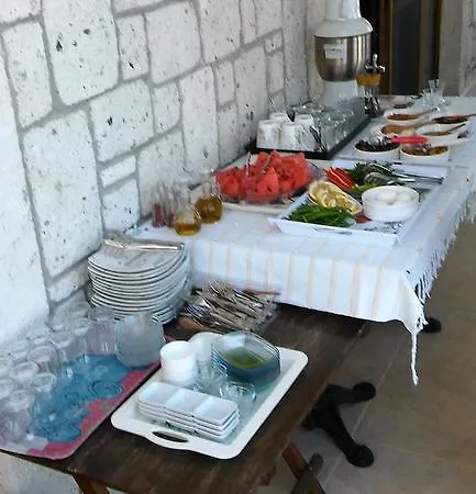 Hotel Pasha Port & Restaurant 3*