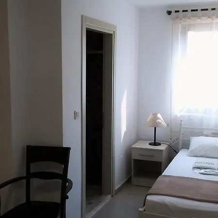 Hotell Pasha Port & Restaurant