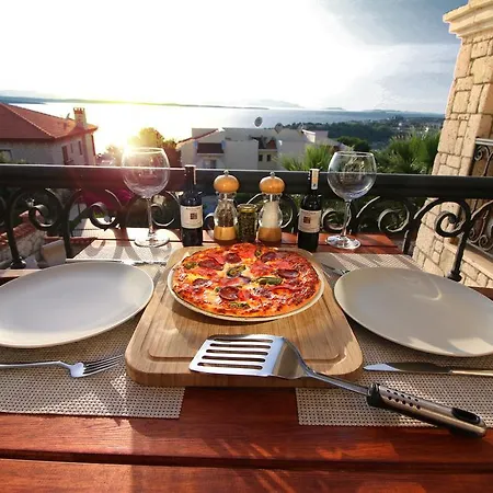 Pasha Port & Restaurant Hotel