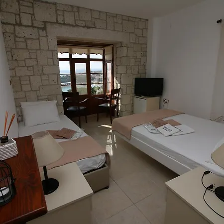 Pasha Port & Restaurant 3* ألاتشاتي