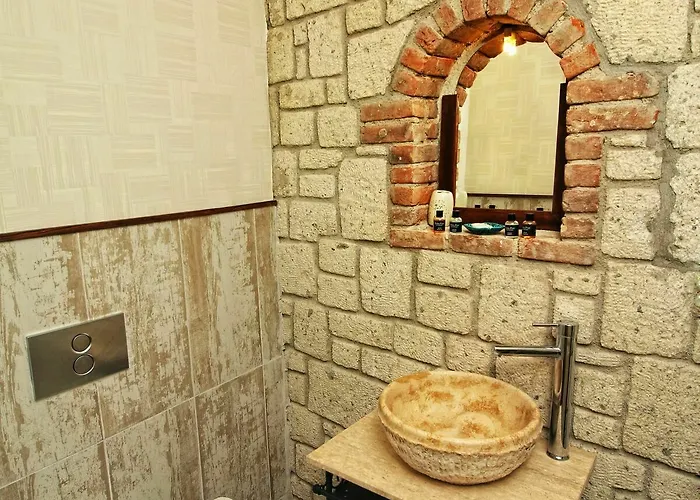 Pasha Port & Restaurant Hotell 3*