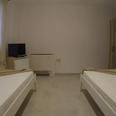 Pasha Port & Restaurant Αλακάτι