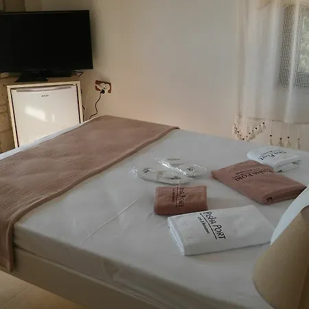 Pasha Port & Restaurant 3*