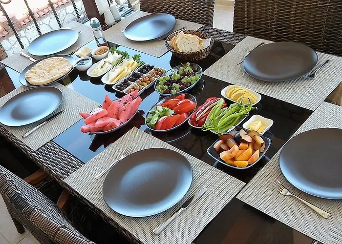 Otel Pasha Port & Restaurant Alaçatı